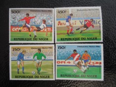 Niger -Camp mond fotbal Mexico 1986,prelim - serie completa nestampilate MNH foto