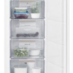 Cauti Lada Frigorifica Candy Cche 150 Capacitate Congelare 8 5 Kg