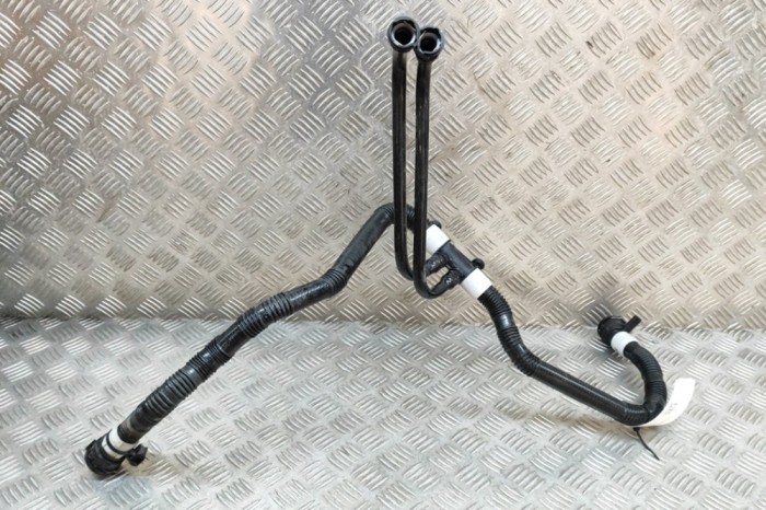 Furtun de lichid de răcire TESLA MODEL Y 2023 OEM: 1647665-00-E 22267225
