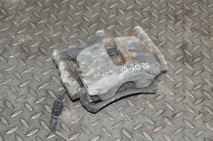 Etrier de fr&acirc;nă dreapta față AUDI TT FV3 2014 10702216