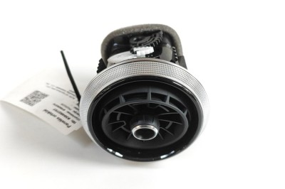 Gura de ventilație planșa de bord AUDI A3 Sportback 8VA, 8VF 2018 OEM: 81A820901B 30492757 foto