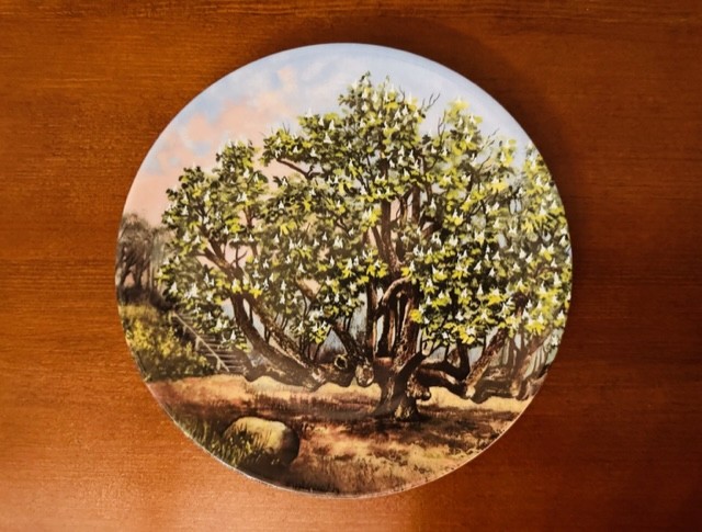 FARFURIE DIN PORTELAN- MARCAJ TIRSCHENREUTH- BRADEX- &quot;DIE TANZKASTANIE&quot; D20CM
