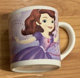 Cana din portelan Sofia intai Disney. Capacitate 200 ml