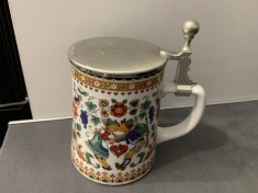 Superbă halba de bere veche,capac din zinc,marcată,0,5 l,stare perfectă,Germany