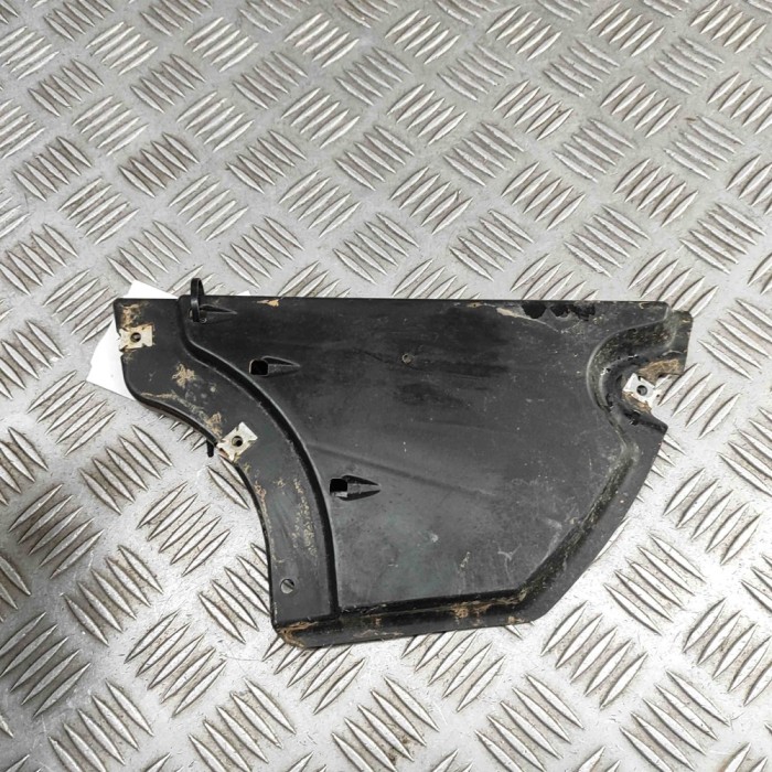 Scut motor dreapta spate AUDI Q3 Sportback F3N 2024 OEM: 83A825220