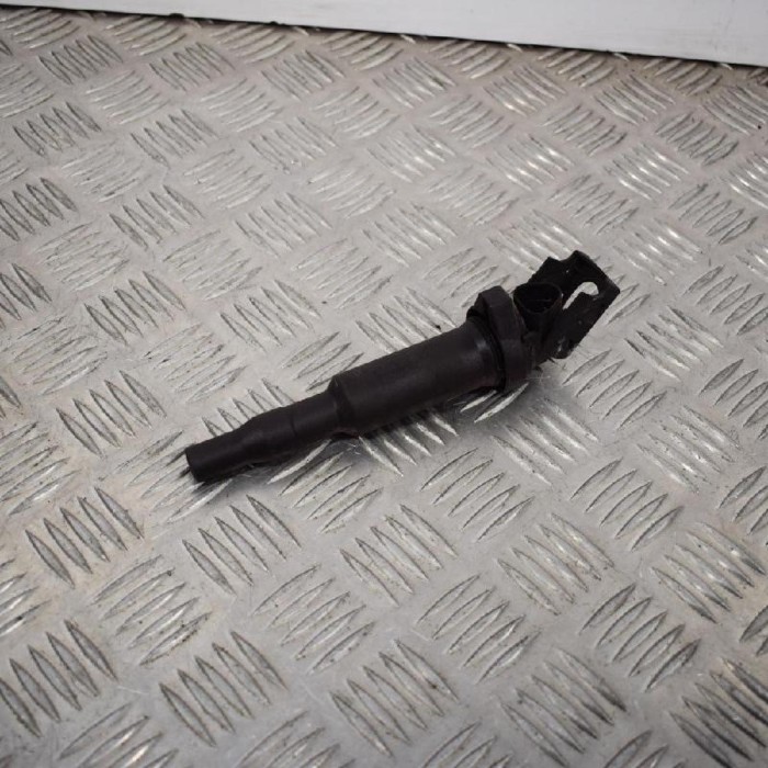 Bobina de inducție de &icirc;naltă tensiune BMW 2 Coupe F22, F87 2015 OEM: 75716430221504470 2683933