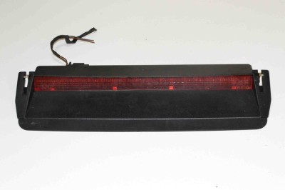 A treia lampa de fr&amp;acirc;nă VW PASSAT B6 3C2 2007 OEM: 1K5945097 foto