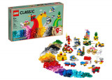 LEGO Classic - 90 Years of Play (11021) | LEGO