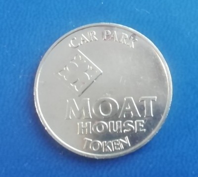 M3C1 31 - Jeton de colectie - CAR PARK/ MOAT HOUSE TOKEN - auriu foto