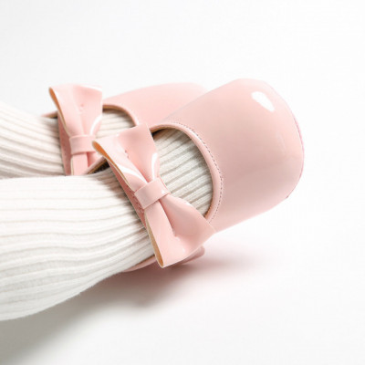 Pantofiori roz din lac cu fundita pentru fetite (Marime Disponibila: 3-6 luni foto