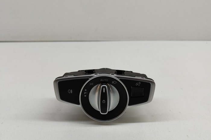 Modul de control comutator faruri MERCEDES-BENZ C T-Model S205 2019 OEM: A2059051810 23087675