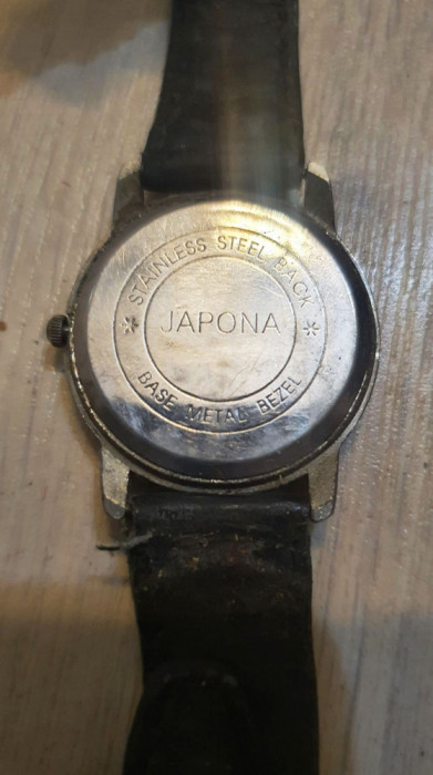 Ceas de mana Japona Quartz, folosit, cu curea, nefunctional