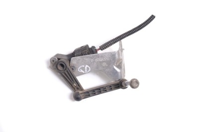 Senzor de nivel &amp;icirc;nălțime dreapta spate TESLA MODEL S 2017 OEM: 1027976-00-A | 12146855 foto