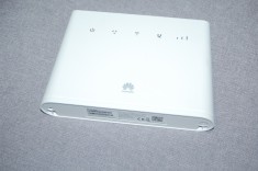 ROUTER HUAWEI B311 model B311s-221 150Mbps DOWNLOAD SPEED NECODAT / LIBER IN ORICE RETEA
