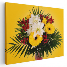 Tablou buchet flori variate Tablou canvas pe panza CU RAMA 60x80 cm