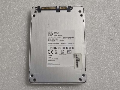 Solid-State Drive (SSD) Liteon 128GB SATA II 2.5&amp;quot; model: LCT-128M3S foto