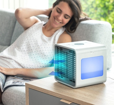 Mini Ventilator de Birou prin Evaporare LED Freezy Cube Home Climate - BellFyd foto