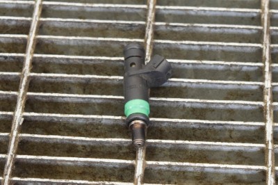 Injector de combustibil AUDI A6 4B2, C5 2004 OEM: 06C133551 11206810 foto