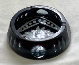 scrumiera cristal rubin veche vintage cu diamentru de 11,5 centimetri in inaltimea de 4 centimetri