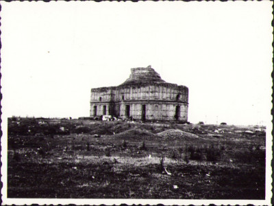HST P1168 Poză ruine mănăstirea Chiajna Rom&amp;acirc;nia comunistă foto