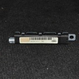 Amplificator de antena AUDI A1 8X1, 8XK 2012 OEM: 8X0035225D