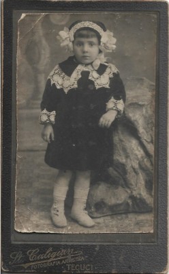 M1457N Copil, studio Caligian, Tecuci foto