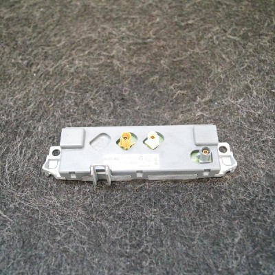Amplificator de antena AUDI A4 8K2, B8 2010 OEM: 8K5035225J 3207524 foto