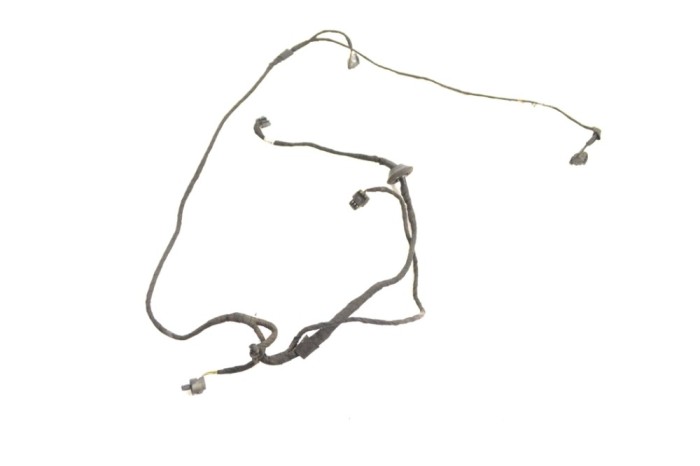 Cablaj senzor de parcare spate MERCEDES-BENZ C W204 2010 OEM: A204540708 13809868