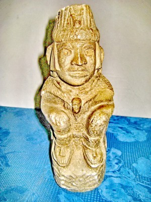 A800-Statuieta gen incas, aztech America de Sud din ciment. foto