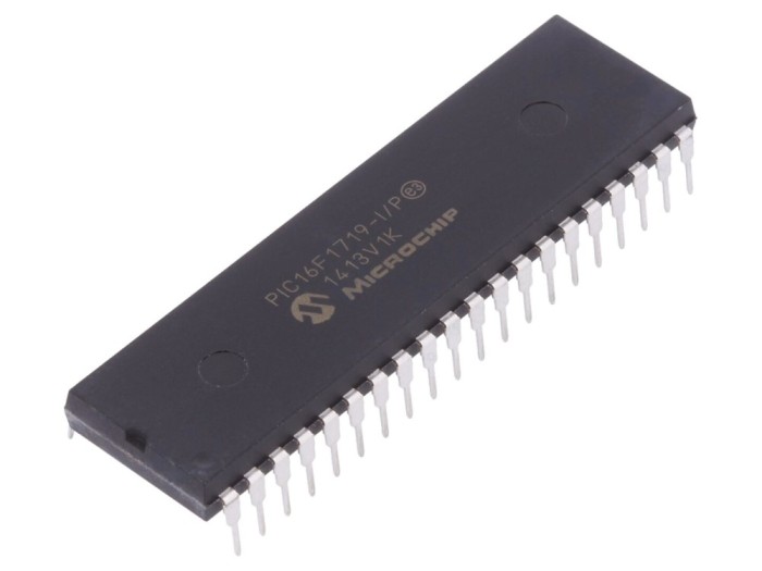 Microcontroler PIC 28kB 32MHz THT