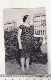 bnk foto - Ploiesti - femeie in parcul Nichita Stanescu - anii `70