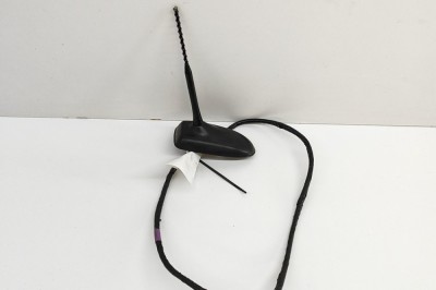 TOYOTA AURIS _E18_ 2013 OEM: 863C0-02010,86309-02120 SKU: 28361170 foto