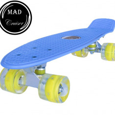 Penny board Mad Cruiser cu roti LED ABEC 7-albastru FitLine Training