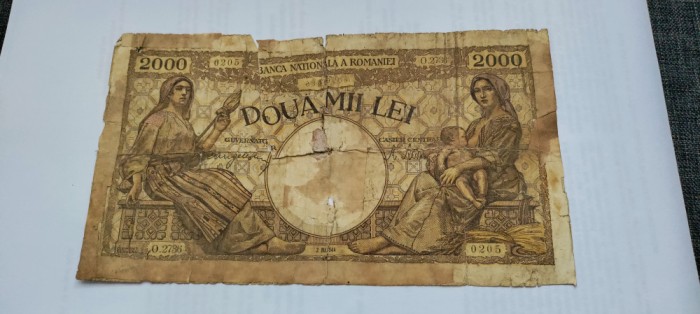 2000 lei 1944 uzată