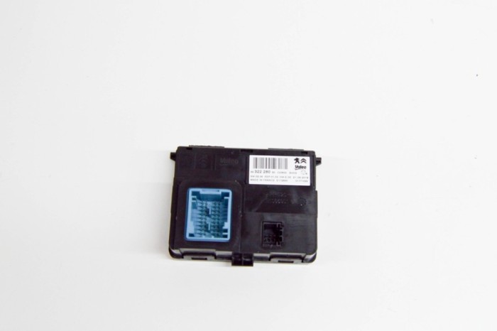 Modul de climatizare OPEL Crossland X P17 2020 OEM: 9832228080,E1065901C 17220520
