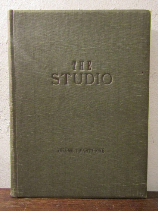 THE STUDIO: An Illustrated Magazine of Fine and Applaid Art (vol. 25)