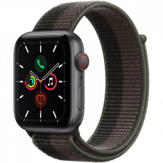 Apple Watch SE, Carcasa Aluminiu Space Gray, 44mm, Tornado/Grey Sport Loop