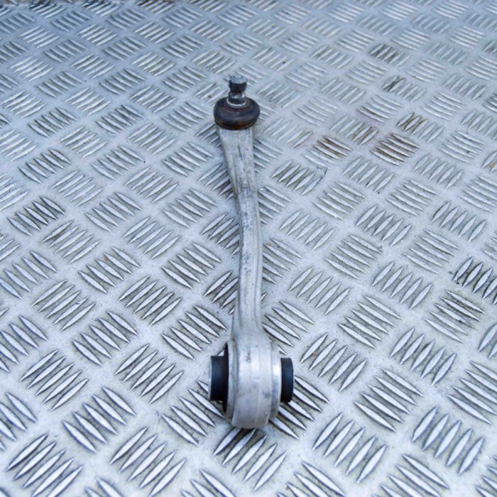 Braț drept dreapta față AUDI A4 8W2, B9 2018 OEM: Sedan | 11688551