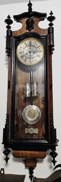 Ceas de perete cu pendula si 2 greutati Lenzkirch