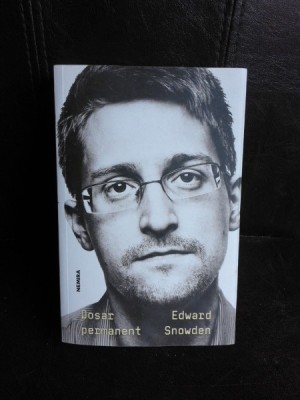 Dosar permanent - Edward Snowden foto
