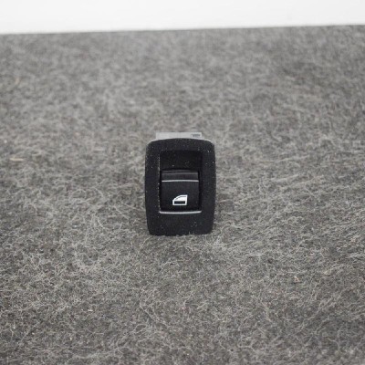 Buton geam ușă dreapta spate BMW 3 F30, F80 2013 OEM: 9208106 2830810 foto