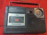 radio casetofon Recorder Sanyo M2402-3fz,radiocasetofon vechi de colectie functi