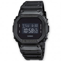 Ceas barbatesc Casio DW-5600BB-1ER G-Shock 43mm 20ATM foto