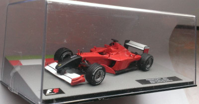 Macheta Ferrari F2001 Schumacher Campion Formula 1 2001 - IXO/Altaya 1/43 F1 foto