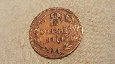 Guernesey - 8 dubles 1914. foto