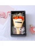Cutiuta cu buchetel de trandafiri rosii din sapun pentru Valentines Day sau 8 Martie