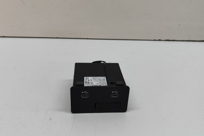 USB MAZDA CX-30 DM 2023 OEM: KBB4-669U0 31600024