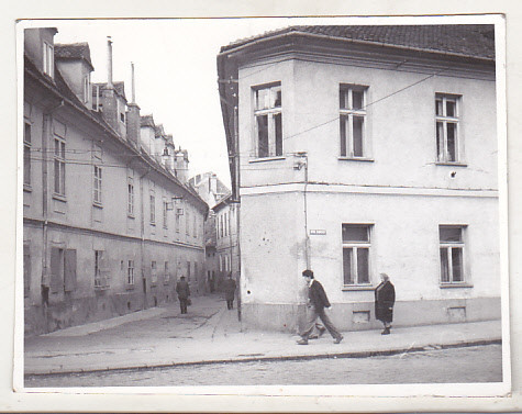 bnk foto - Brasov - anii `70 - str Ciucas