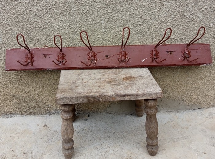 Cuier vechi rustic sasesc