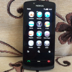 TELEFO NOKIA 700 UN MIC SMARTPHONE CU SYMBIAN.CITITI CU MARE ATENTIE DESCRIEREA!